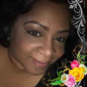 Meet your Posher, Deborah